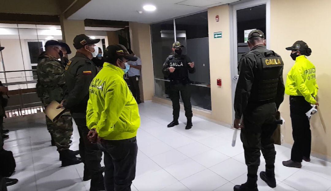 Las operaciones de la Fuerza Pública se ejecutaron en 7 ciudades del centro del país. 