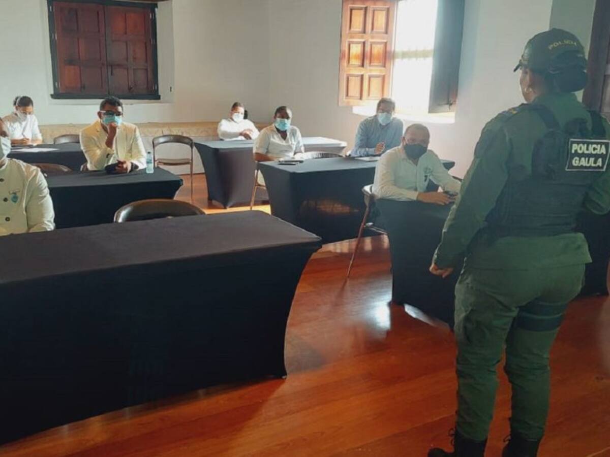 Gaula realiza campaña antiextorsión en el sector hotelero de Cartagena