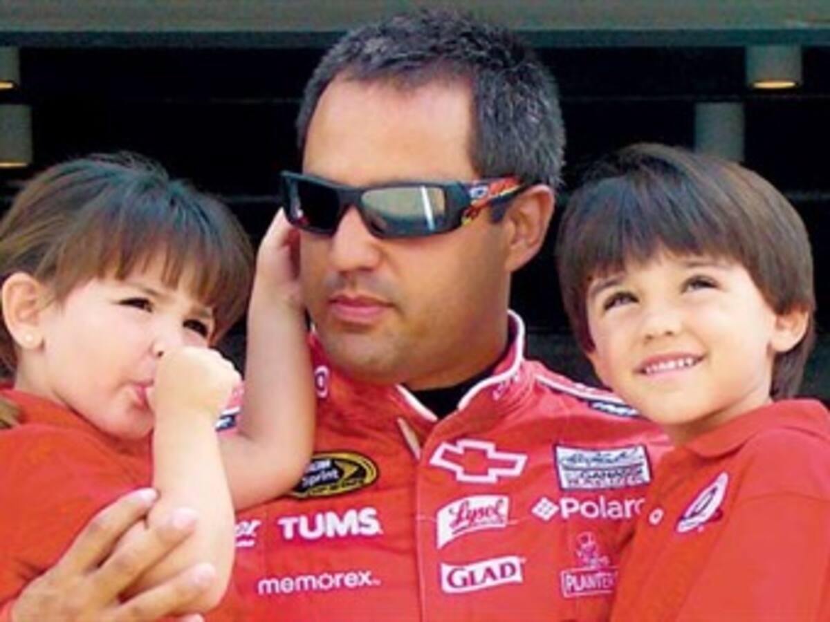 Juan Pablo Montoya defiende el premio que le dieron por ser 'buen padre'
