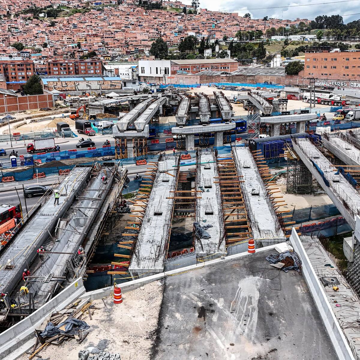 Avanzan obras en los puentes que descongestionarán la Autopista Sur con av. Bosa: ya alcanzan el 44%