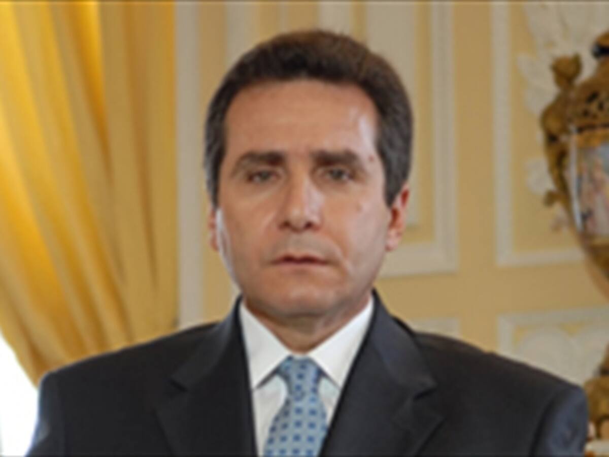 Víctimas de las chuzadas temen que Bernardo Moreno evada la justicia