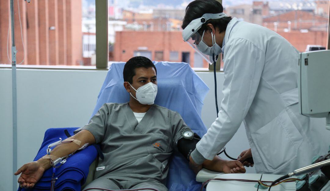 Actualmente, 25 posibles tratamientos contra el COVID-19 adelantan sus ensayos clínicos en Colombia