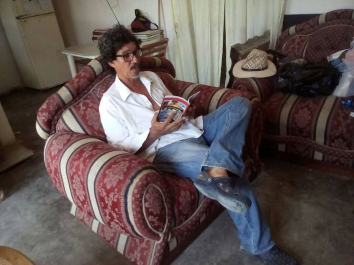 Juan Miranda, el escritor y lotero de Puerto Colombia