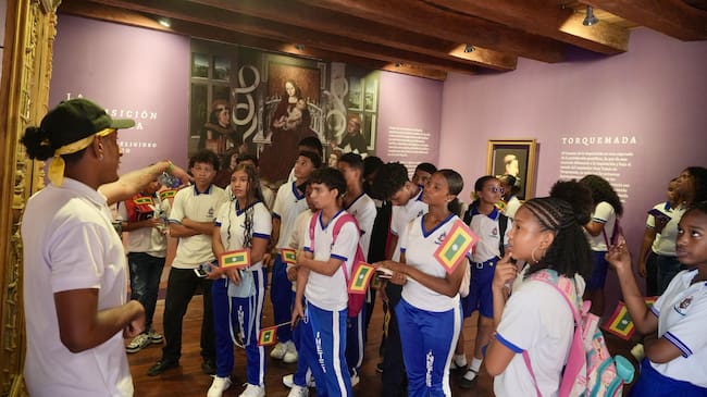 30 estudiantes de la Institución Educativa de La Boquilla capacitados con Colegios Amigos del Turismo