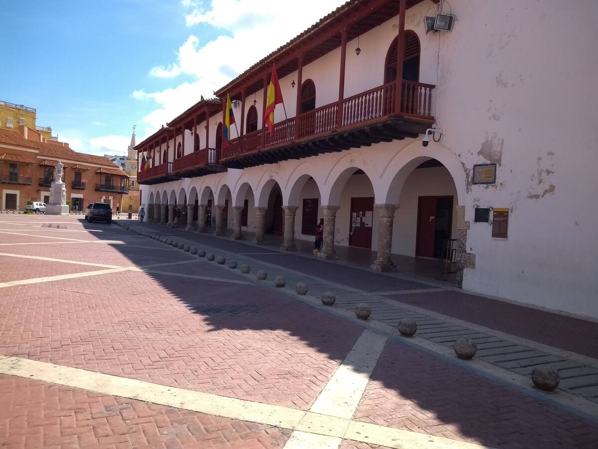 Capturados tres extrabajadores de la Alcaldía de Cartagena por presunta corrupción