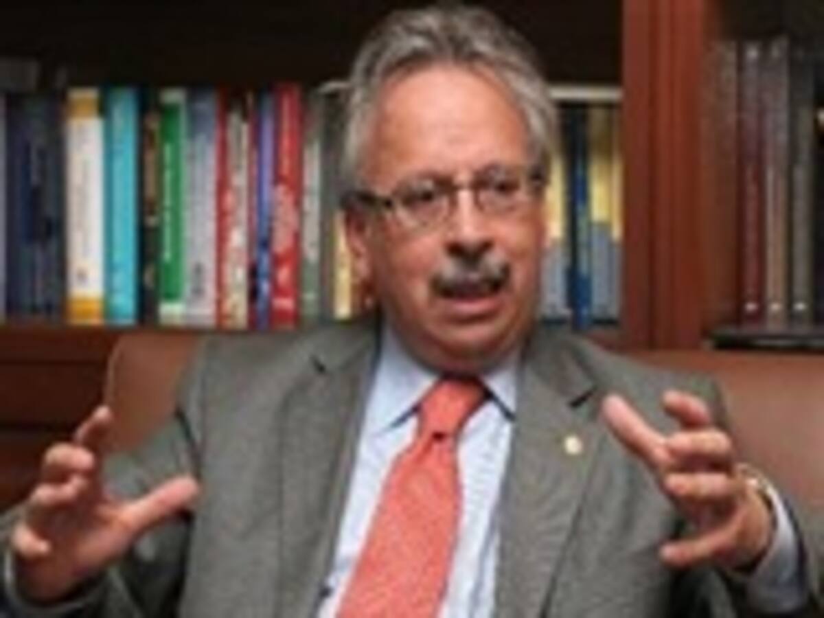 "La Fiscalía debe seguir con las investigaciones por chuzadas telefónicas": Hernando Torres, Pte. CSJ