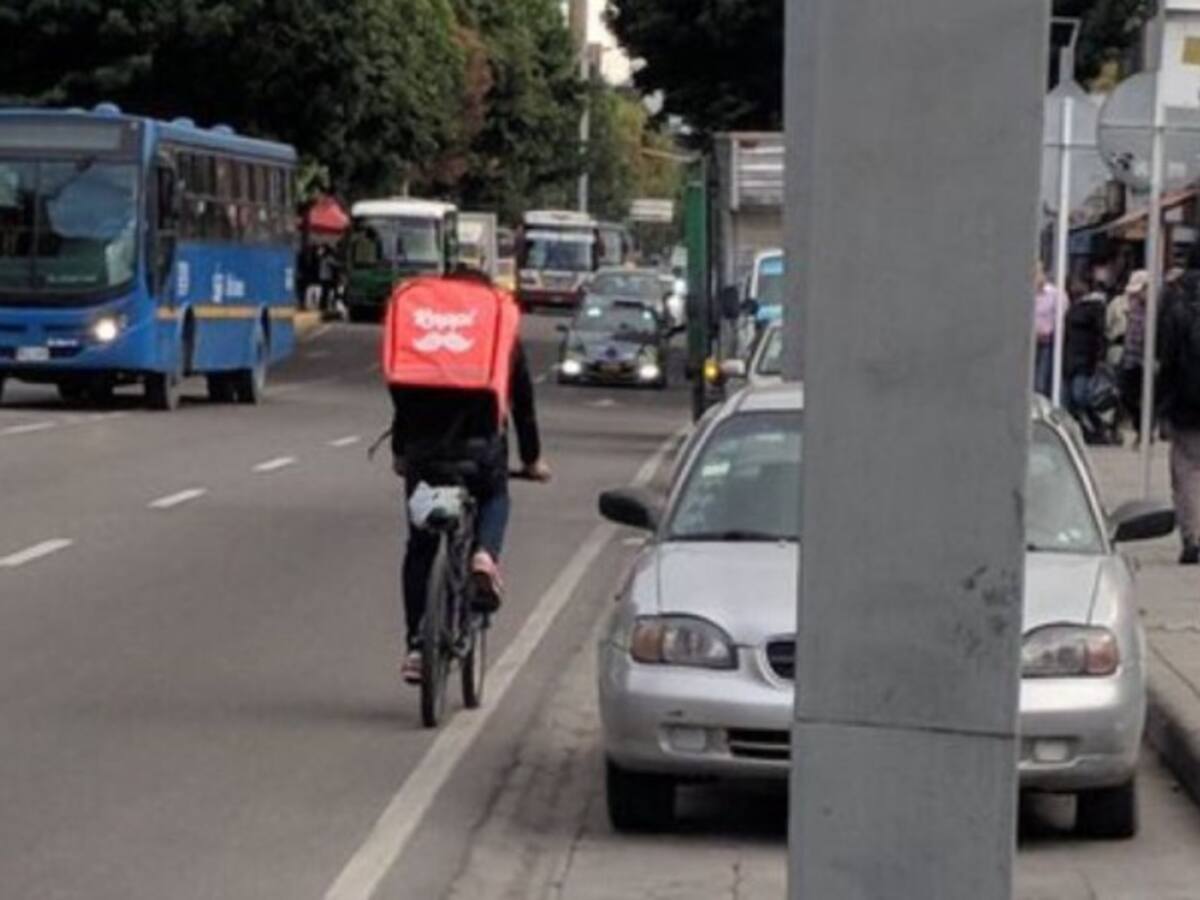 Preocupación por imprudencias de domiciliarios en las vías de Bogotá