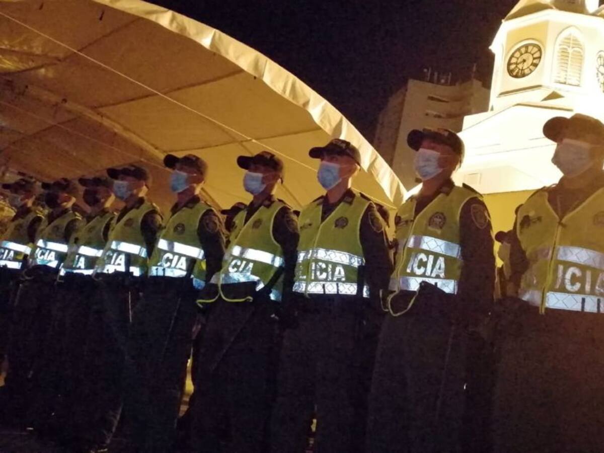Llegaron 100 nuevos policías a reforzar la seguridad en Cartagena