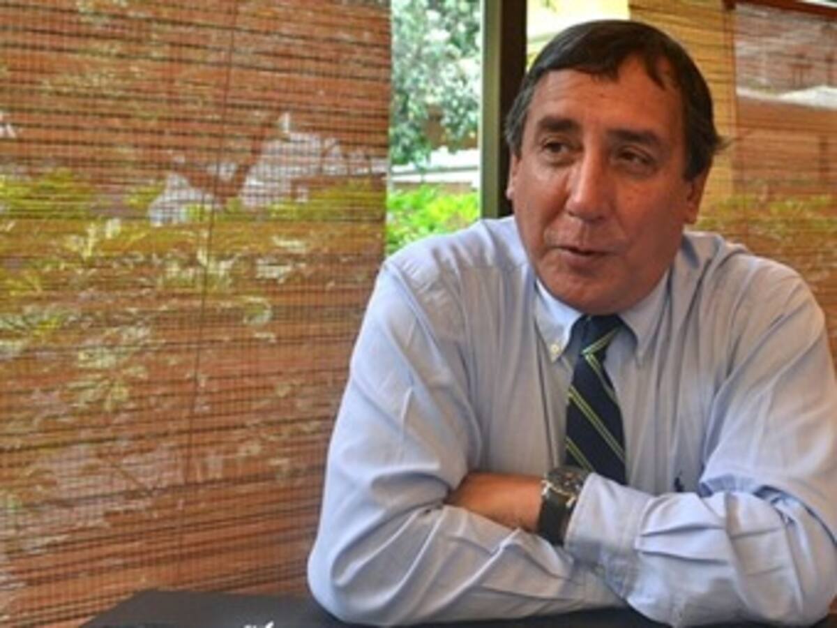 Luis Eladio Pérez sería el embajador de Colombia en Venezuela