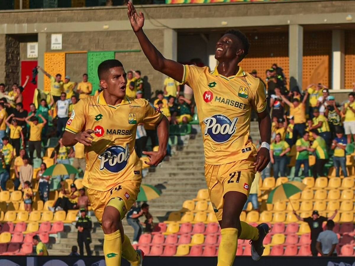 Santa Fe se mantiene dentro de los ocho tras empatar con Bucaramanga