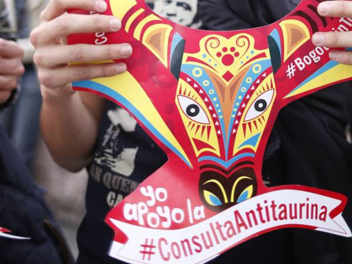 Petro anuncia demanda a funcionarios del Gobierno Nacional por no realizar consulta taurina