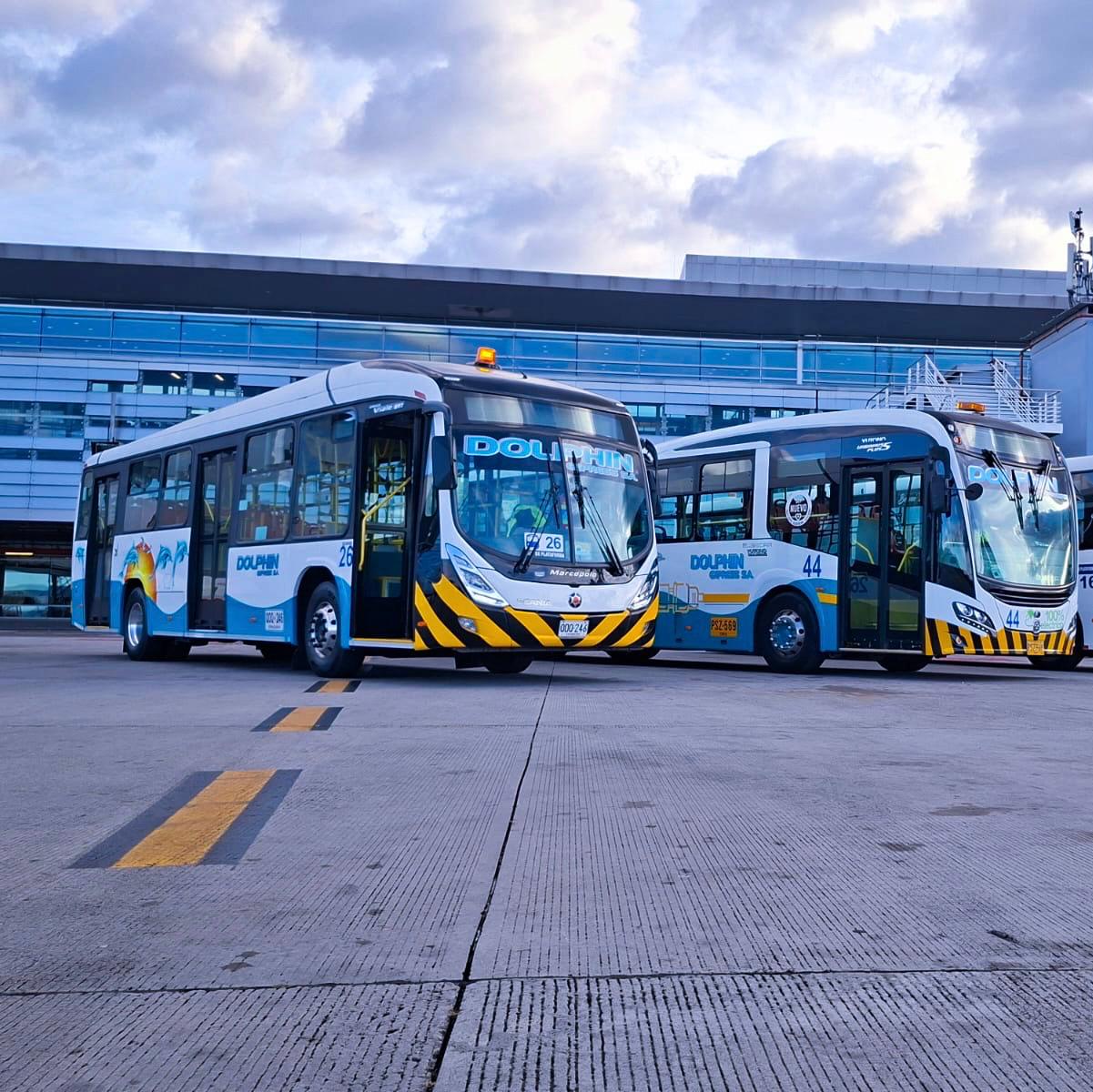 El Aeropuerto Internacional Rafael Núñez de Cartagena estrena flota de buses. Foto: suministrada.
