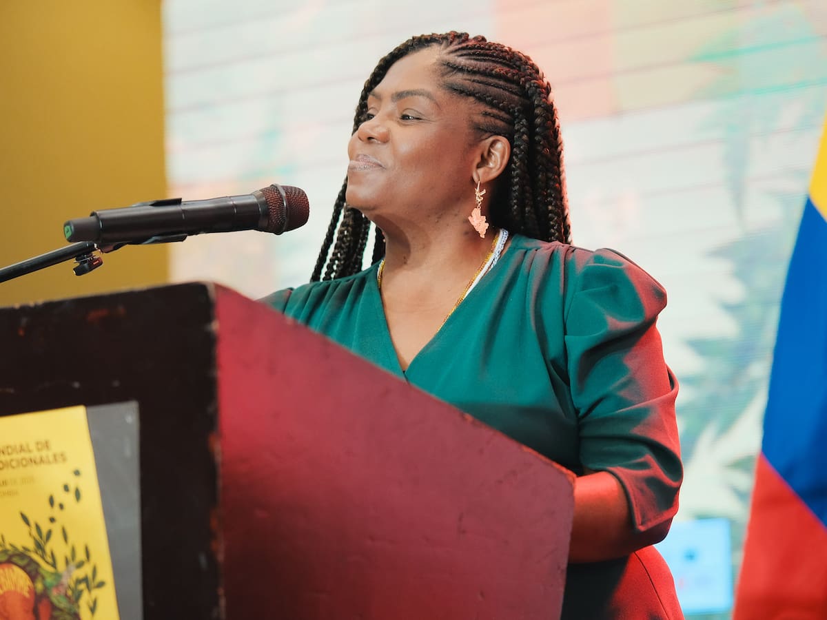 Francia Márquez expone desacuerdos con presidente Gustavo Petro: “pasé de heroína a traidora”