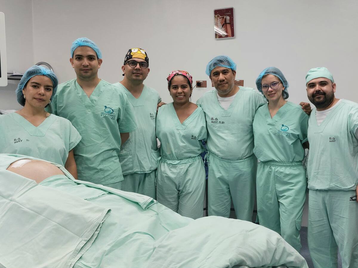 En el Hospital San Jorge realizan cirugía de bebés que aún están en el vientre de la madre