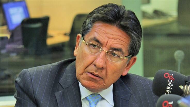 Gobierno busca punto de encuentro en reforma de equilibrio de poderes