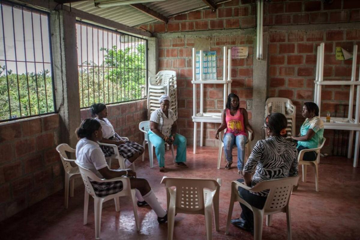 La red 'Mariposas de Alas Nuevas, Construyendo Futuro' es la primera organización colombiana en ganar el premio por atención a los desplazados de Buenaventura.