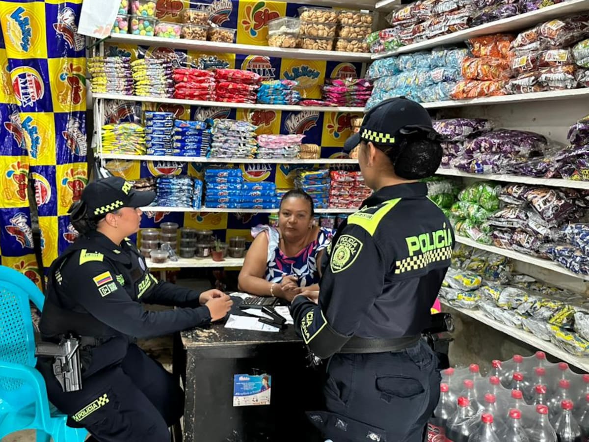 Policía desplegó operativo de seguridad en el mercado de Baracoa de Magangué