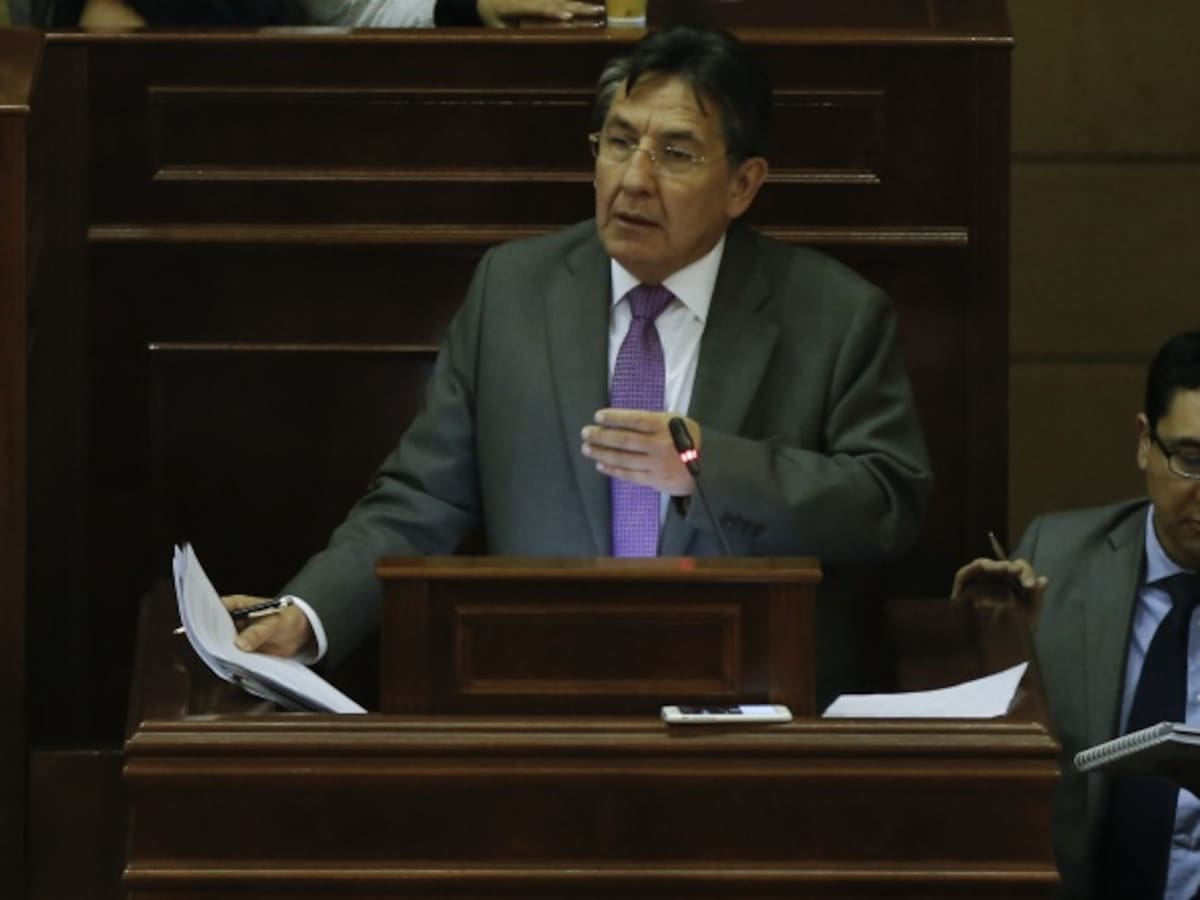 Delito contra la evasión que aprobó la Cámara, no existe: fiscal general