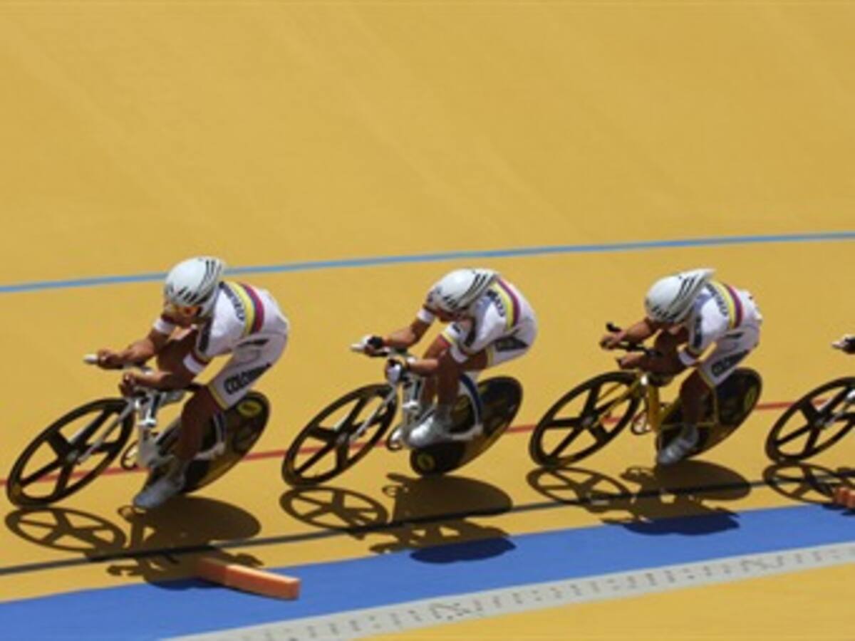 Colombia gana oro en persecución durante Panamericano de Ciclismo en Medellín