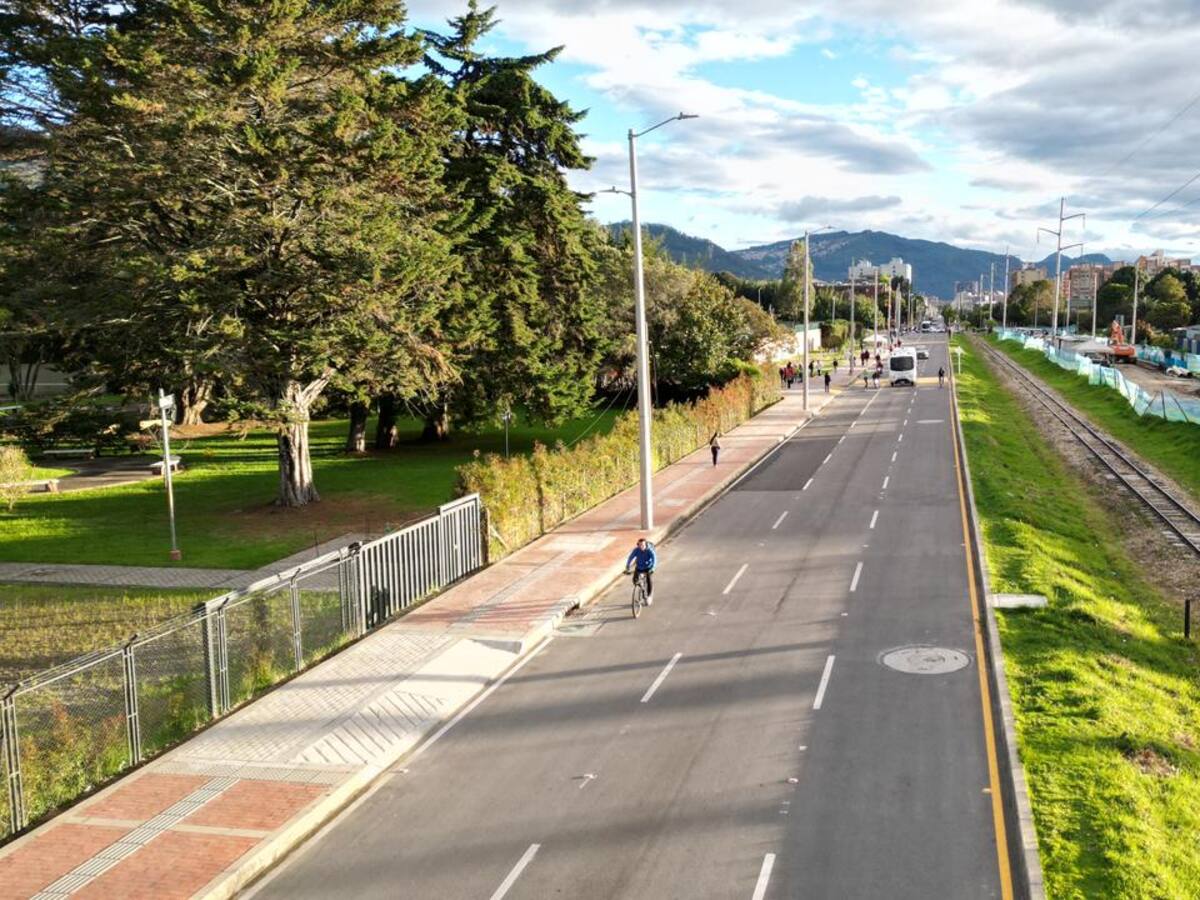 Habilitan un costado de la Avenida Novena entre calles 170 y 183 en Bogotá