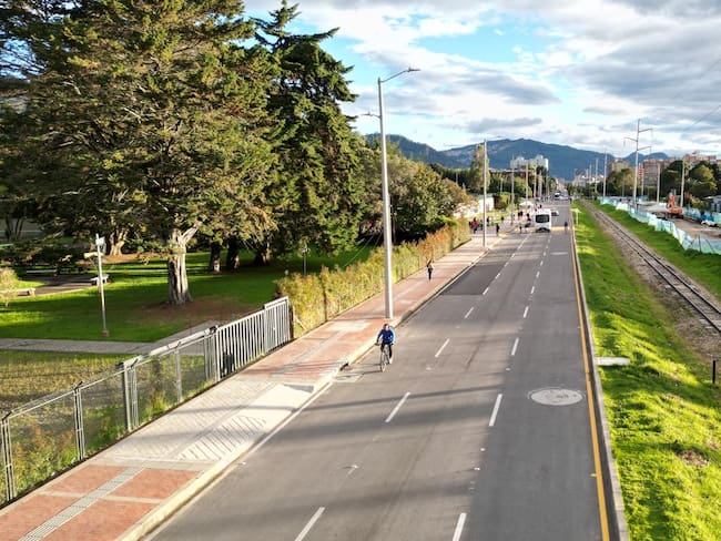 Habilitan un costado de la Avenida Novena entre calles 170 y 183 en Bogotá . FOTO: IDU.