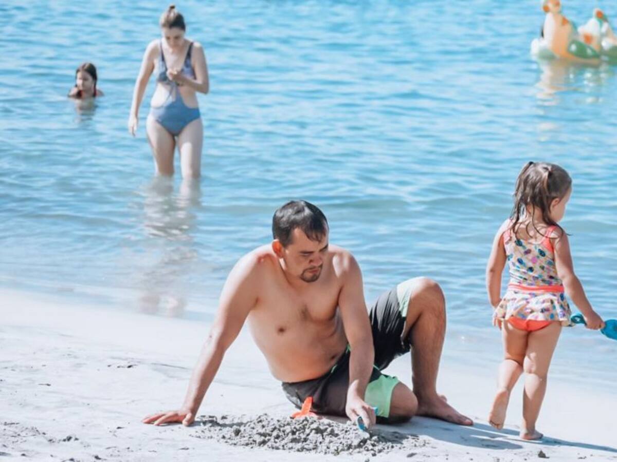 Colombianos y extranjeros prefieren las playas y ríos de Santa Marta
