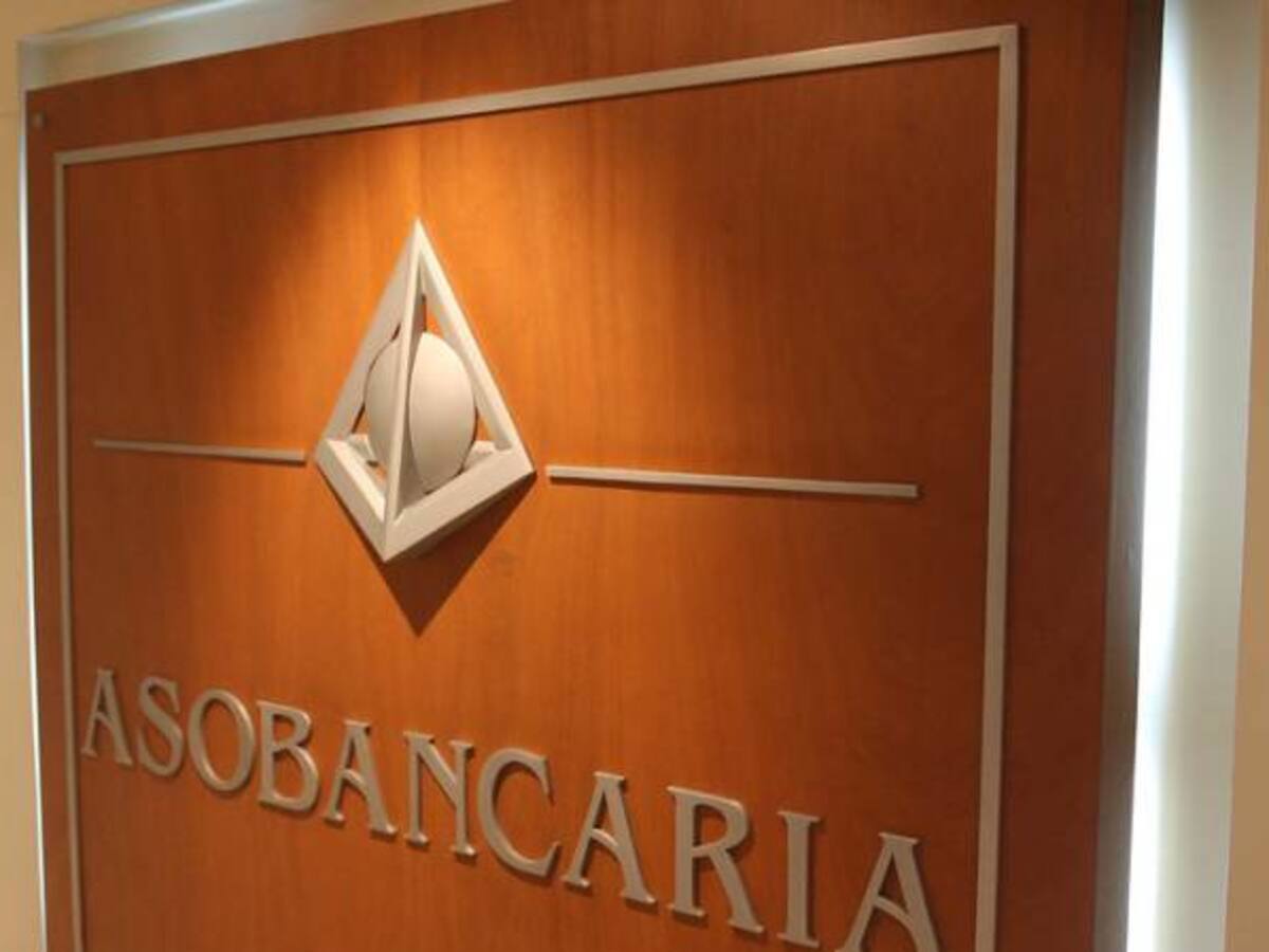 Asobancaria advirtió que fijar tasa de usura cada mes no reactivará el consumo