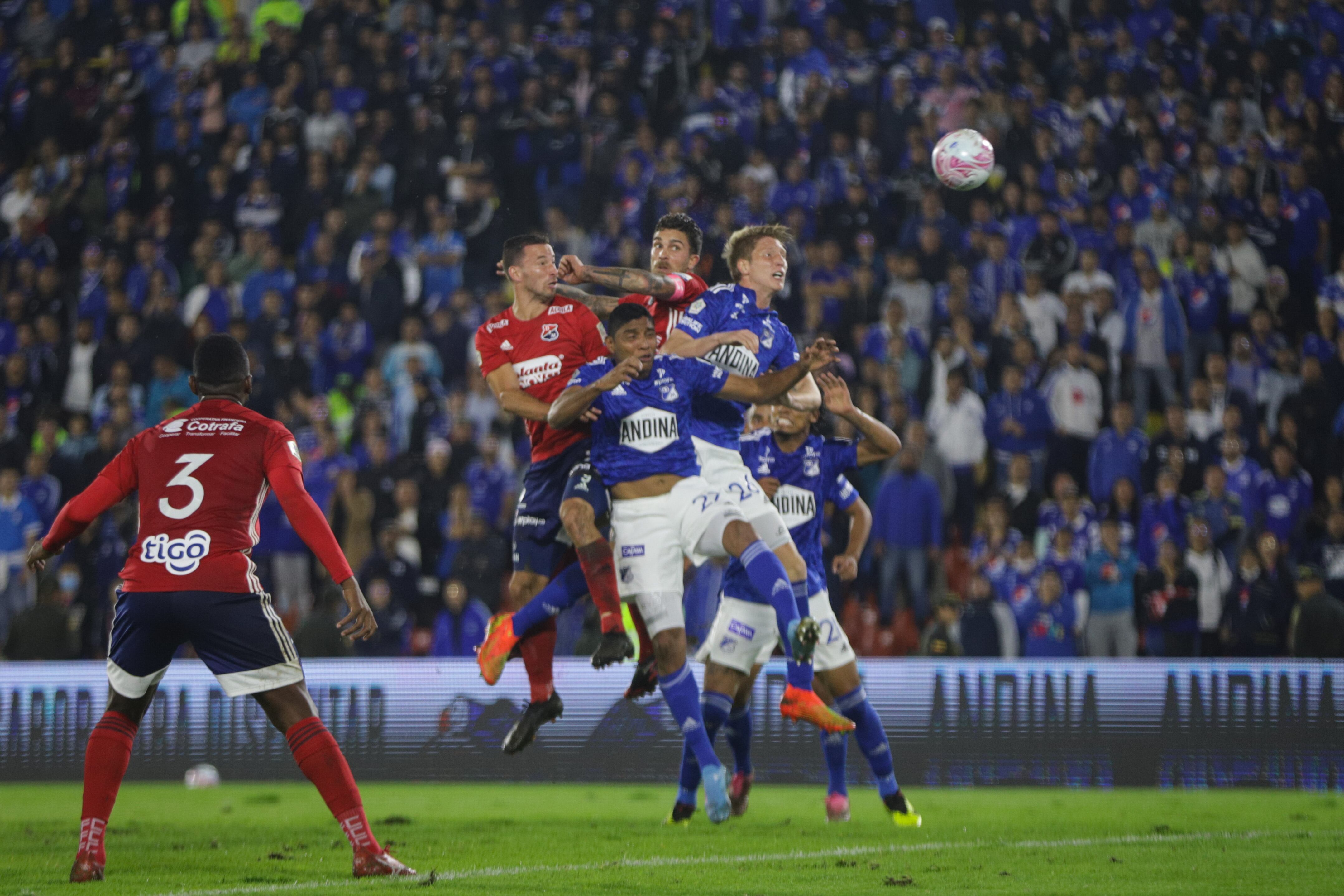 Duelo de Liga entre Millonarios e Independiente Medellín en el Estadio El Campín. (Colprensa - Álvaro Tavera)