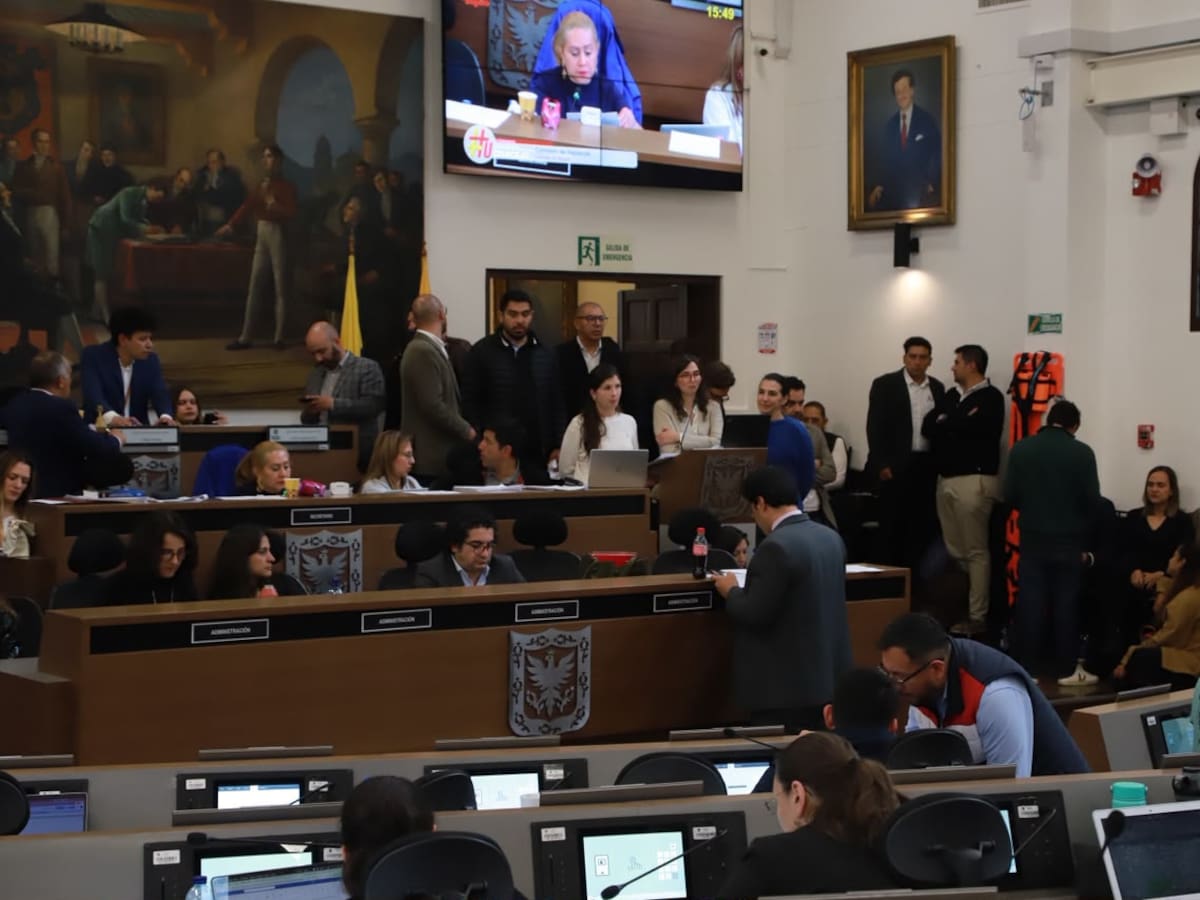 Concejo de Bogotá aprobó en primer debate reforma tributaria: habrá aumento en el ICA y alumbrado