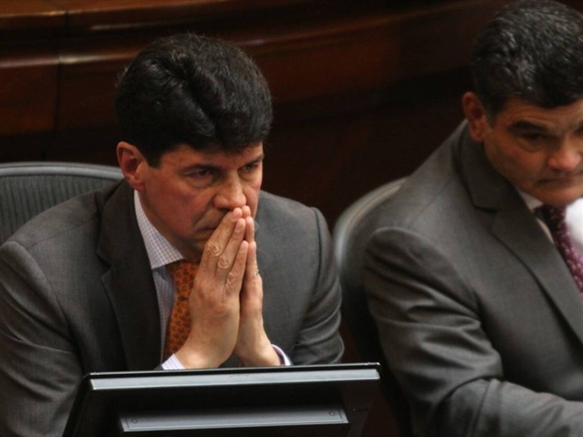 Saúl Cruz reconoció que no fue agredido por camarógrafo de Noticias Uno