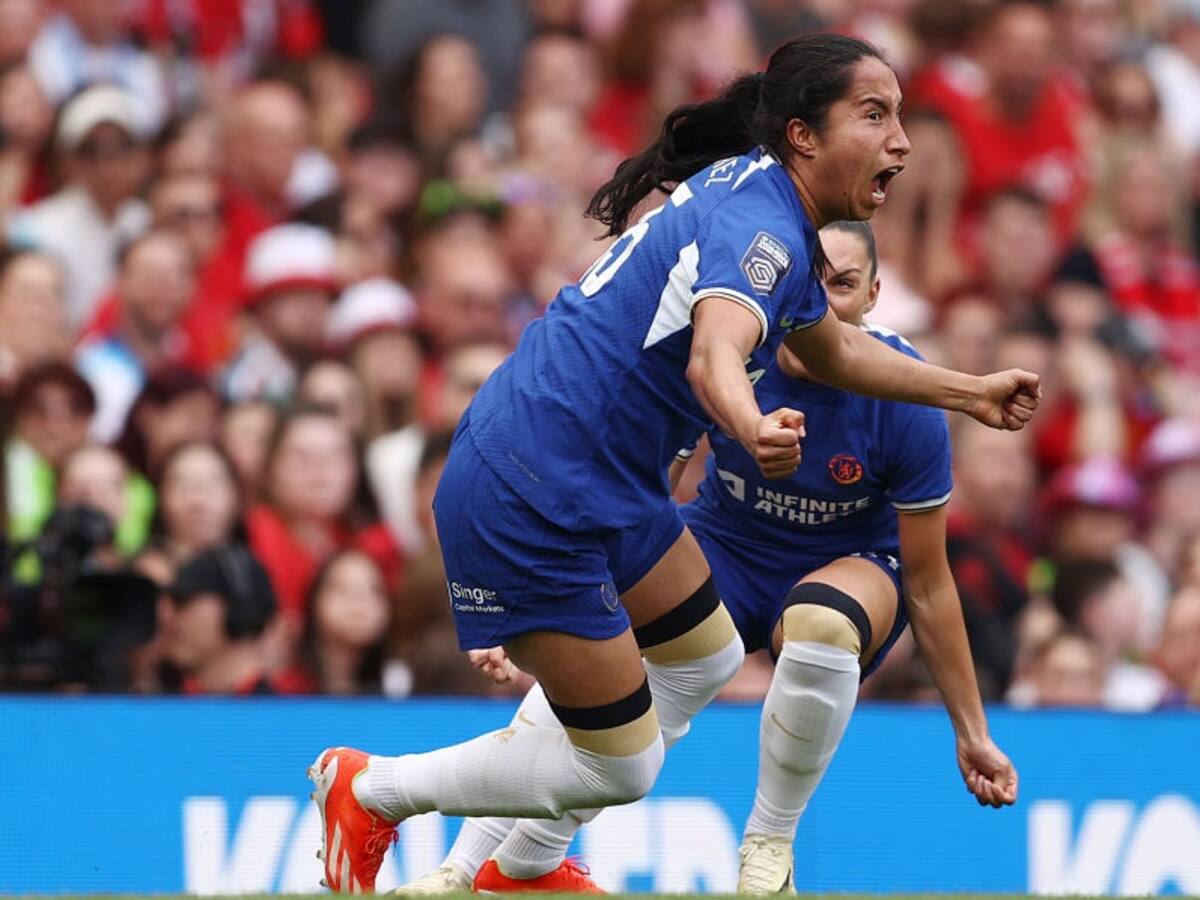 Mayra Ramírez brilla y es campeona con Chelsea: doblete de goles y asistencias