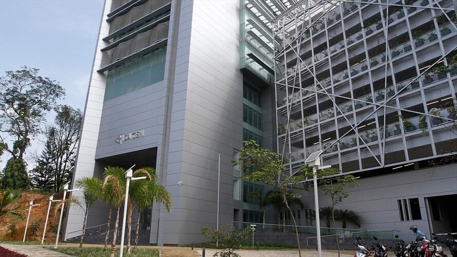 La vía sustitutiva se construyó en el marco del convenio interadministrativo 077 de 2011 para reemplazar parte de la vía nacional . Foto: Colprensa