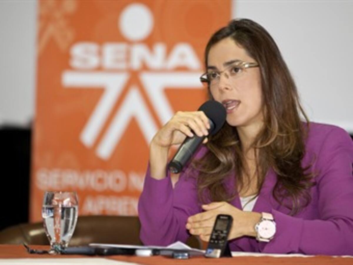 Directora del Sena destaca las cifras de desempleo