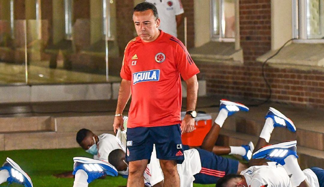 Los jugadores del primer microciclo de la Selección Colombia trabajan bajo las órdenes de Reinaldo Rueda.