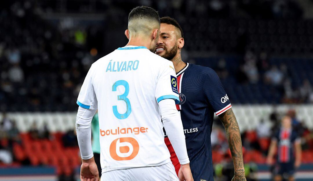 Neymar y Álvaro González