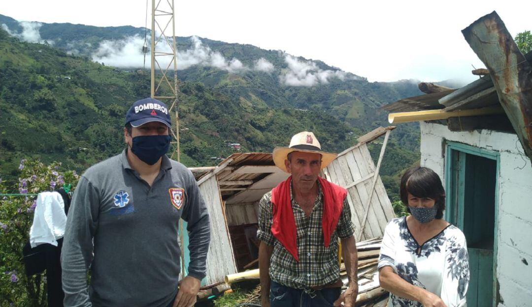 Contrucción de viviendas en Caldas