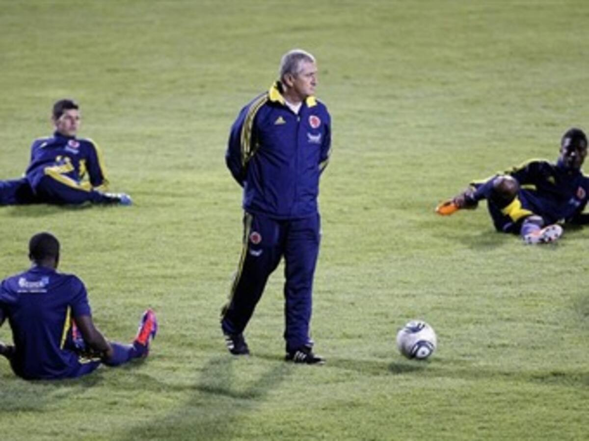 Colombia contará con James Rodríguez y repetirá formación ante Malí