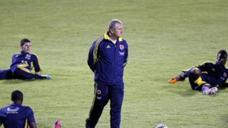 Colombia contará con James Rodríguez y repetirá formación ante Malí