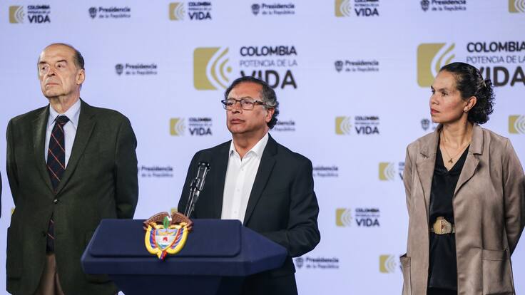 Al Oído: Medalla olímpica a Petro en lavado de manos, falta grandeza