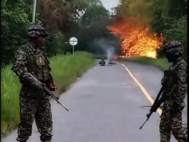 Técnicos antiexplosivos del Ejército realizaron la destrucción controlada del artefacto. Crédito: Suministrada.