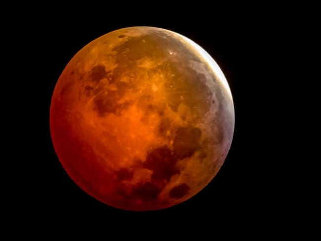 Eclipse lunar. 