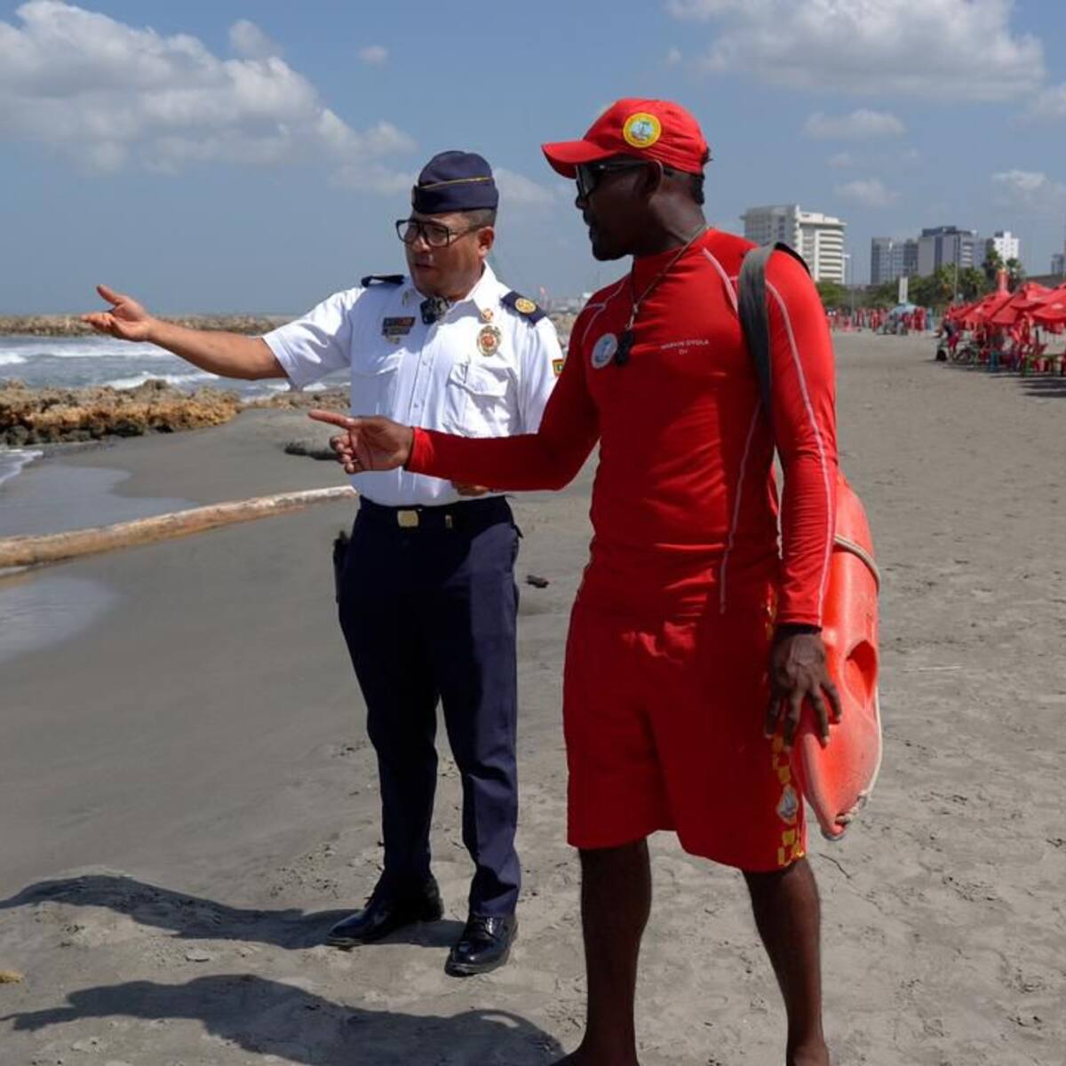 Alerta en playas de Cartagena por presencia de Fragata Portuguesa