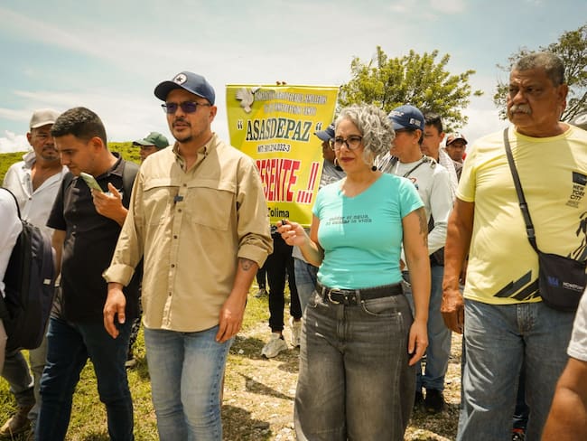 La ANT entrega 416 hectáreas de tierra a la Asociación de Pescadores Artesanales de Honda