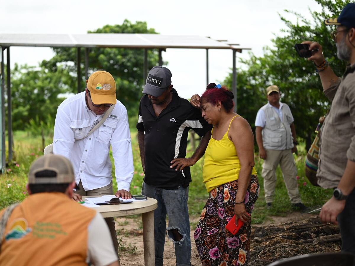 Gobierno recupera predio vinculado a exsenador investigado por parapolítica y lo entrega a víctimas