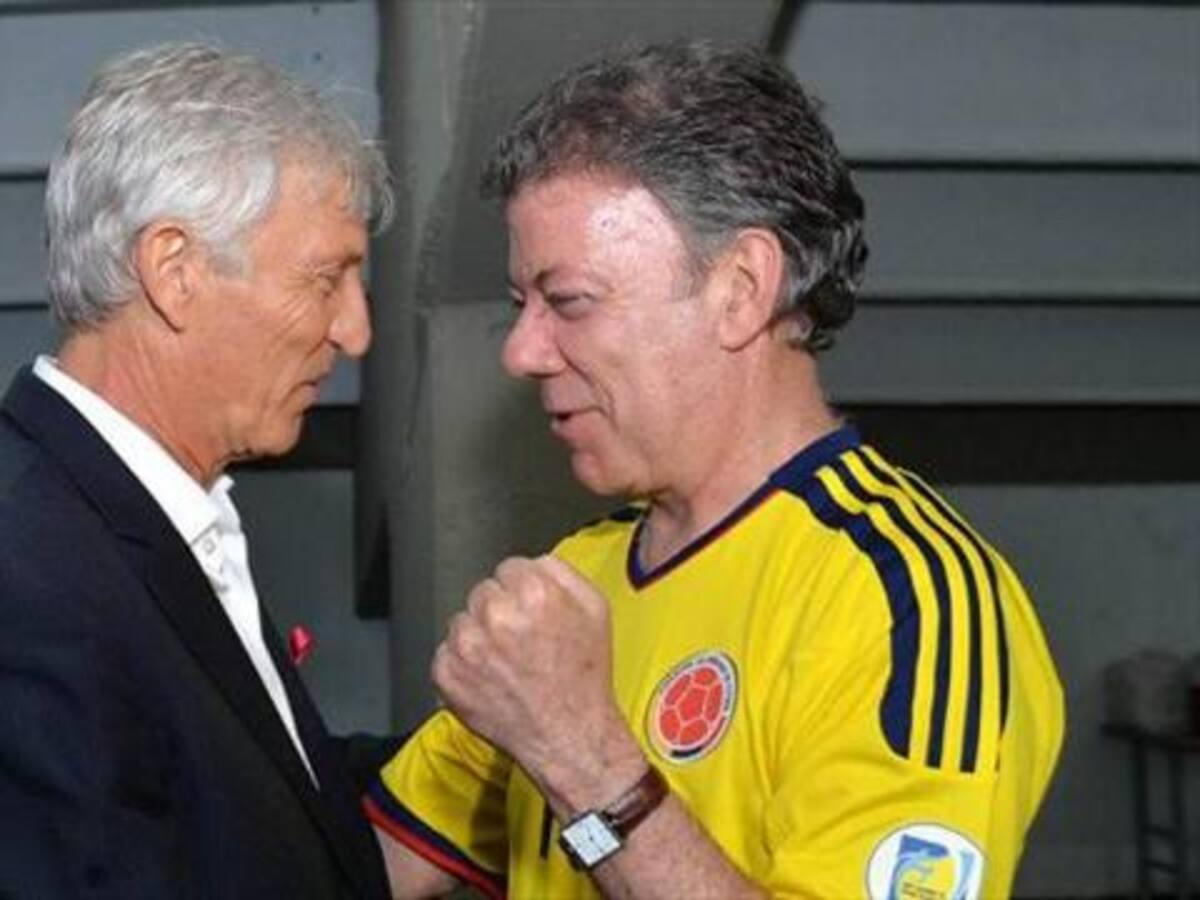 Santos pidió ratificar a Pékerman en la selección Colombia