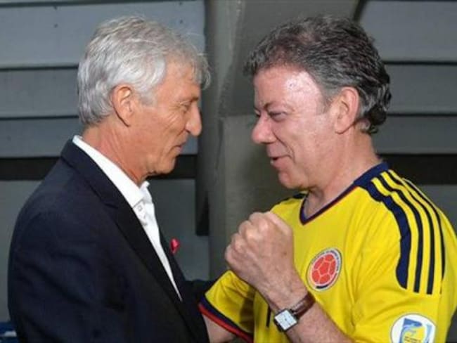 Santos pidió ratificar a Pékerman en la selección Colombia
