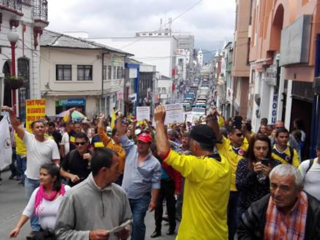 Cerca de mil personas se movilizaron por las calles de Manizales
