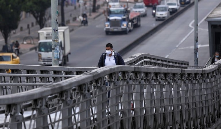 ¿Usted qué opina sobre las medidas para enfrentar la segunda ola de COVID-19?. Foto: Colprensa / CAMILA DÍAZ