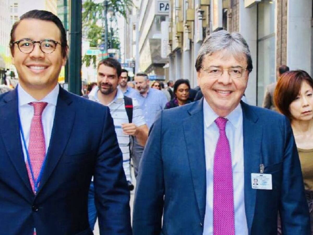 Se pronuncian los hijos de Carlos Holmes Trujillo tras su muerte por COVID