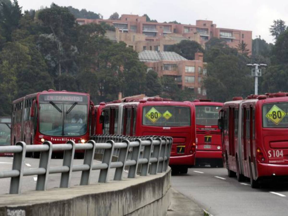 Se cayó APP para operar servicio en Transmilenio Fase I y II: Contralor